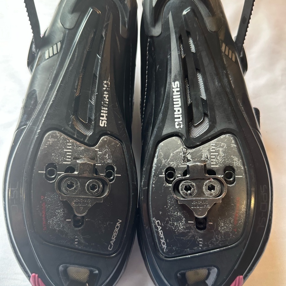 Shimano Black Athletic Cycling Shoes - Picture 3 of 10